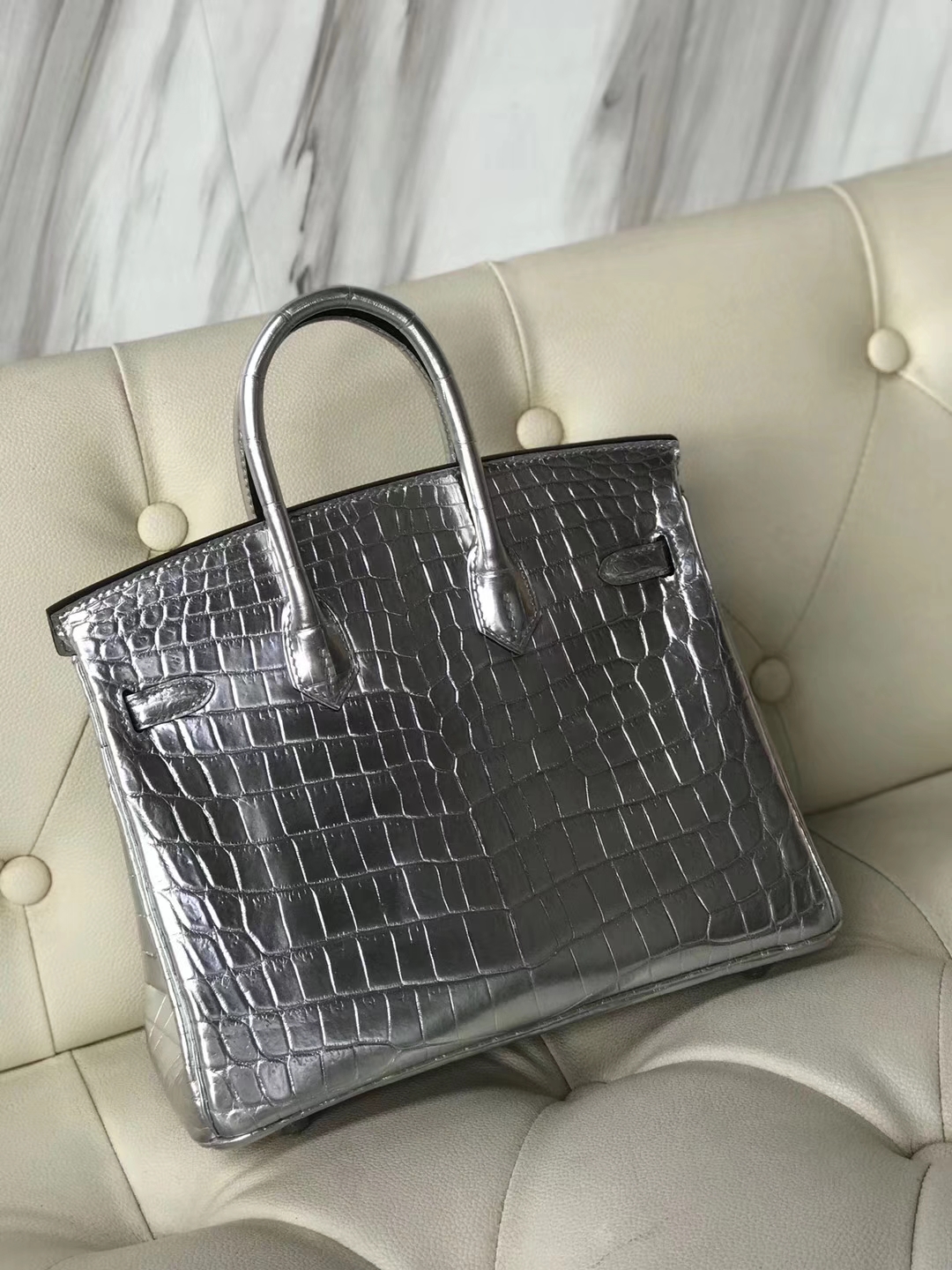 Hermès(爱马仕)Birkin25cm Crocodile shiny 银色亮面鳄鱼 银扣-拉尔森鳄鱼皮具定制 - 爱马仕包包官网 Hermès(爱马仕)Birkin25cm Crocodile shiny 银色亮面鳄鱼 银扣