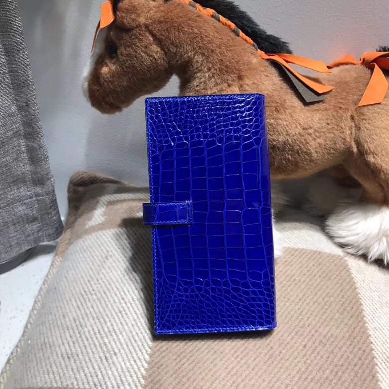 Hermès（爱马仕）Bearn两折钱夹 7T Blue Electric电光蓝 最经典的蓝色 银扣