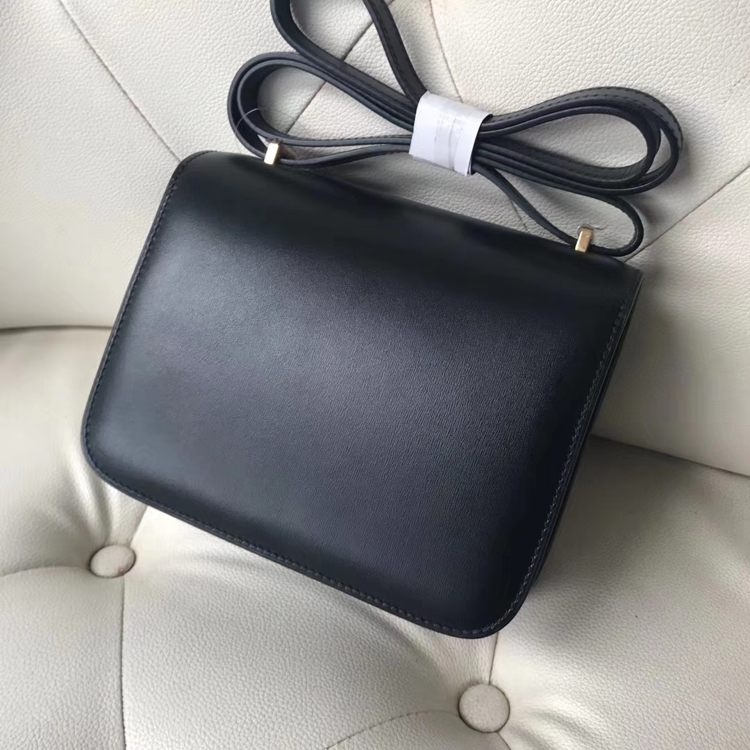 Hermès（爱马仕）Constance18cm Box calf  ck89 黑色 蜥蜴扣 金扣