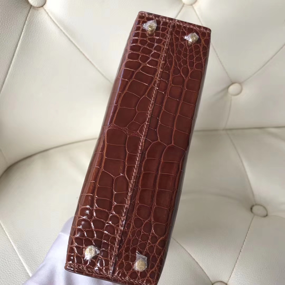 Hermès（爱马仕）Minikelly ll Alligator shiny 亮面鳄鱼 ck31 蜜糖棕 Miel  金扣 定制款