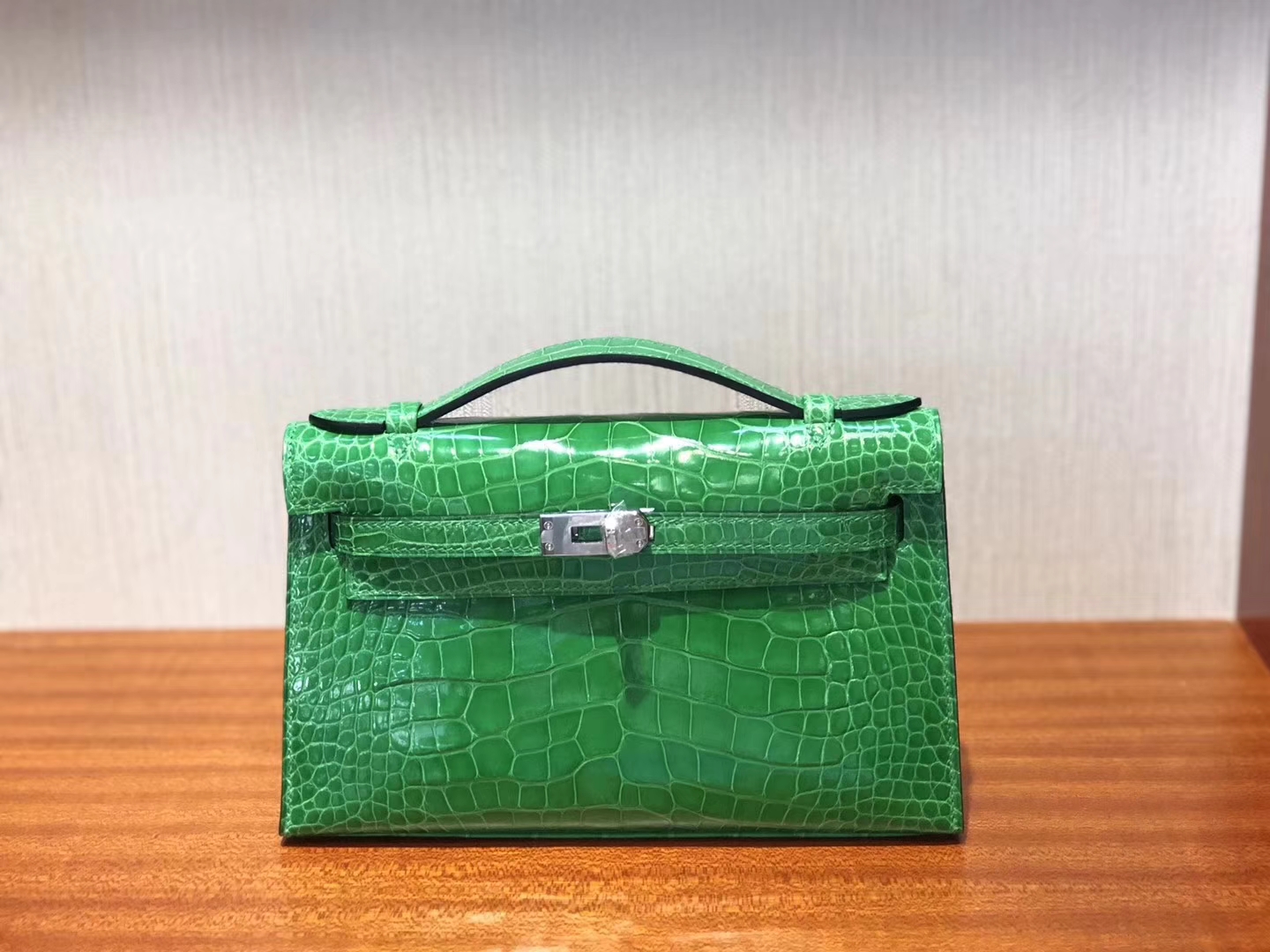 Hermès（爱马仕）Minikelly pochette 22cm Alligator shiny 亮面 1L 仙人掌绿 银扣