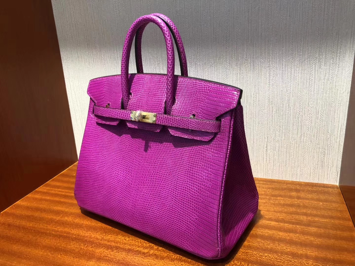 Hermès(爱马仕)Birkin25cm Lizard 进口亮面蜥蜴 L3 玫瑰紫 Rose purple 金扣-拉尔森鳄鱼皮具定制 - 爱马仕包包官网 Hermès(爱马仕)Birkin25cm Lizard 进口亮面蜥蜴 L3 玫瑰紫 Rose purple 金扣