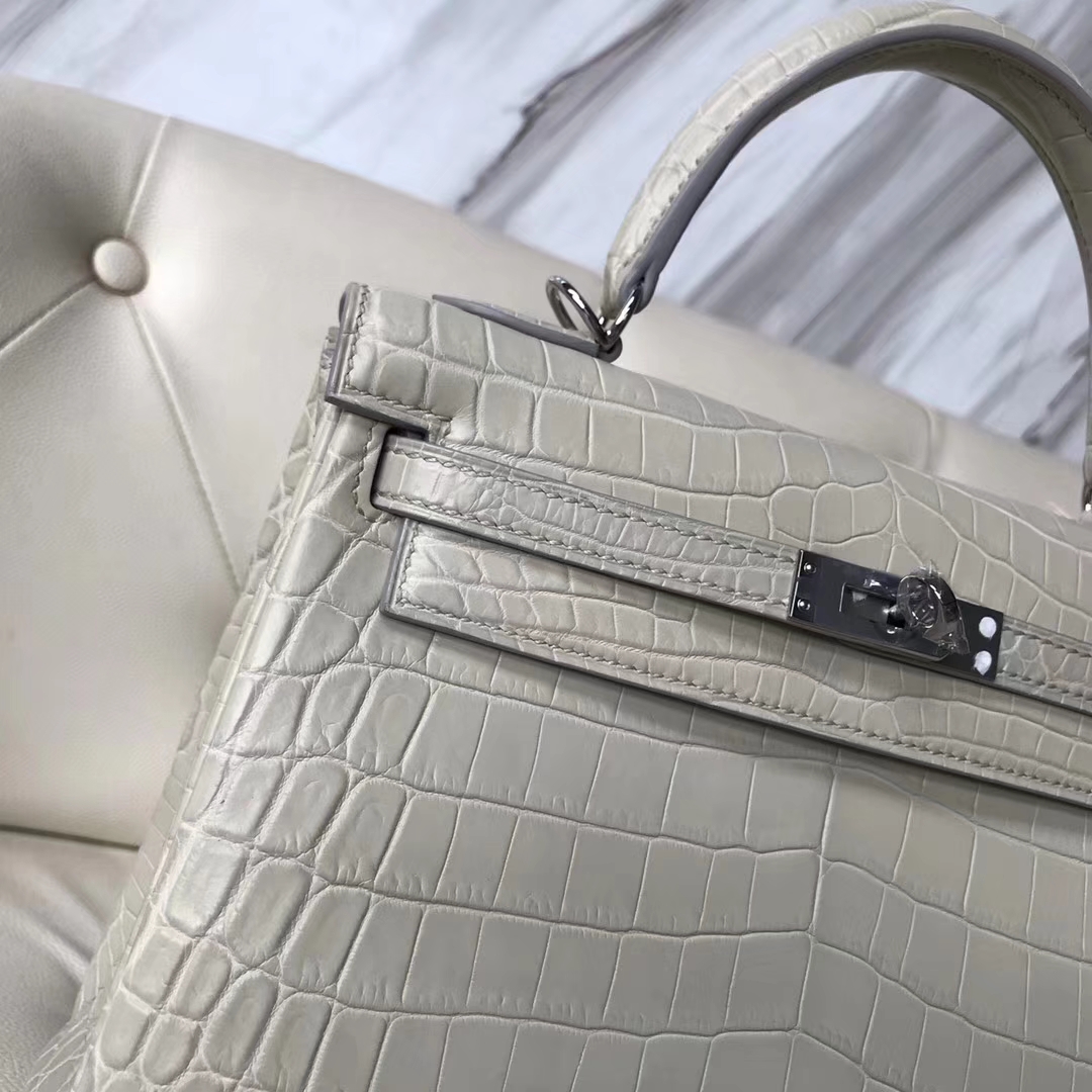 Hermès（爱马仕）Kelly25cm Crocodile matt 雾面鳄鱼 8L 奶油白Beton 银扣