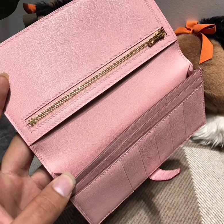 Hermès（爱马仕）bearn两折钱夹鸵鸟皮1Q Rose Confetti奶昔粉色 金扣