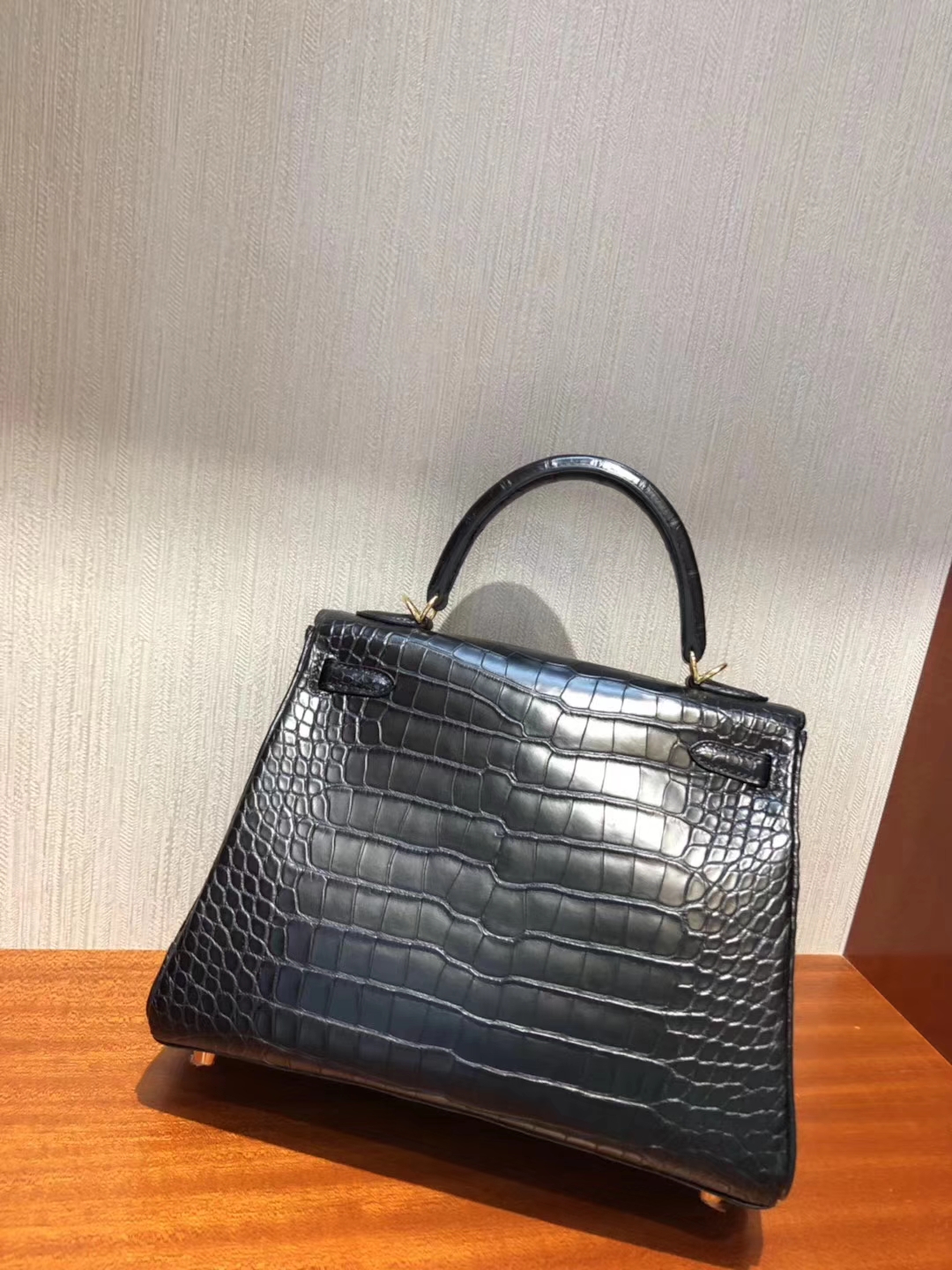 Hermès（爱马仕）Kelly25cm Matt alligator crocodile  ck89黑色 蜡线全手工 金扣