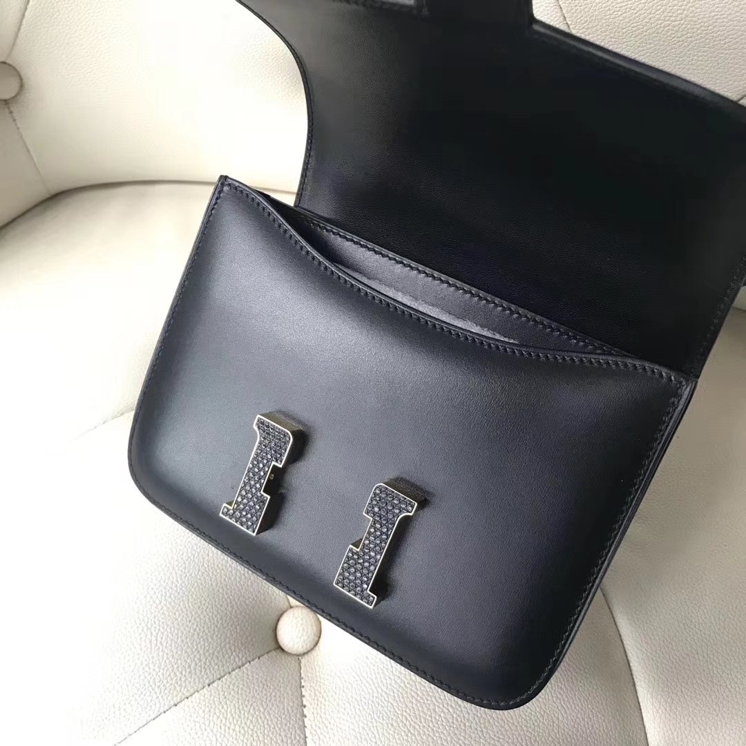 Hermès（爱马仕）Constance18cm Box calf  ck89 黑色 蜥蜴扣 金扣