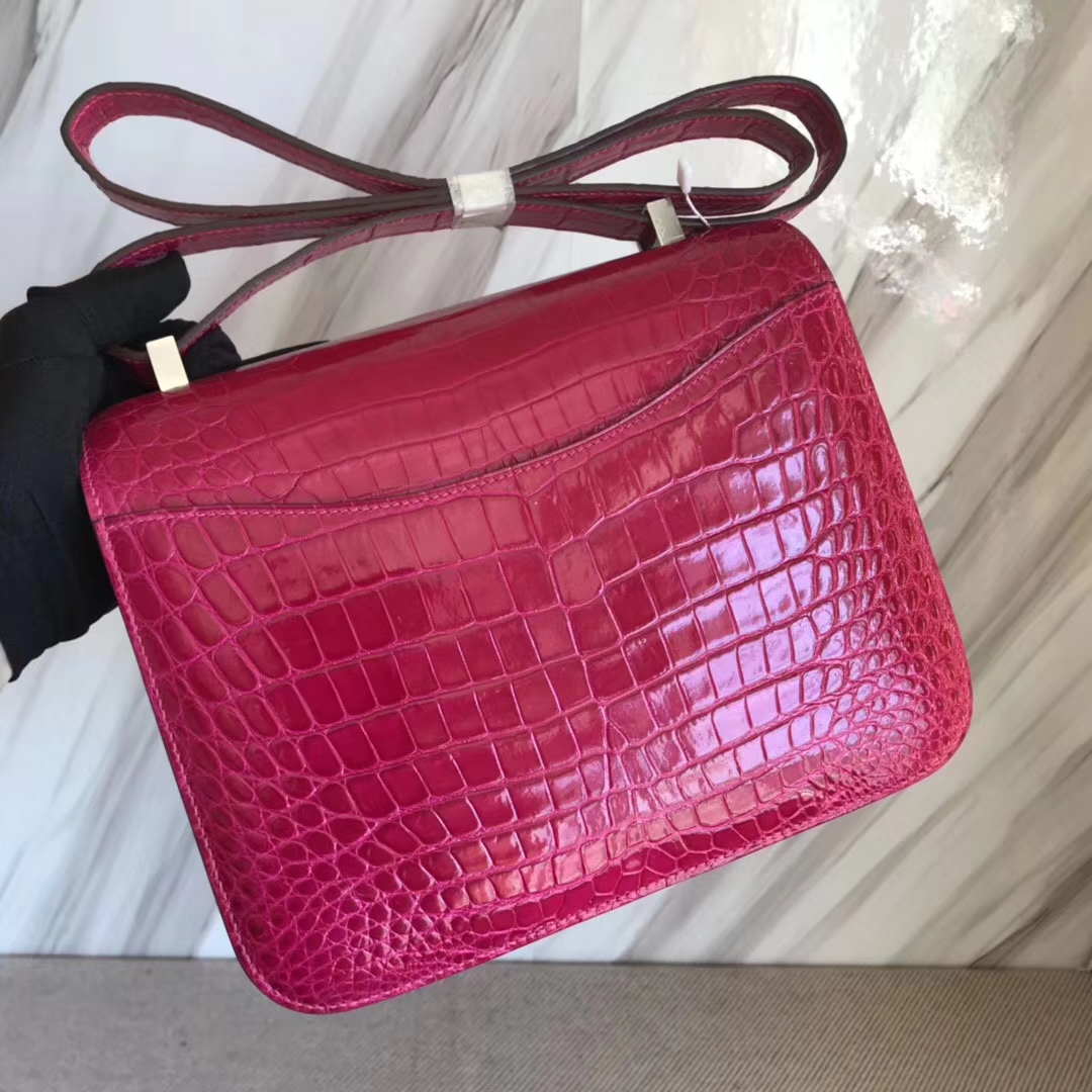Hermès（爱马仕）Constance24cm Crocodile shiny 亮面鳄鱼 J5 天方夜谭粉紫  银扣