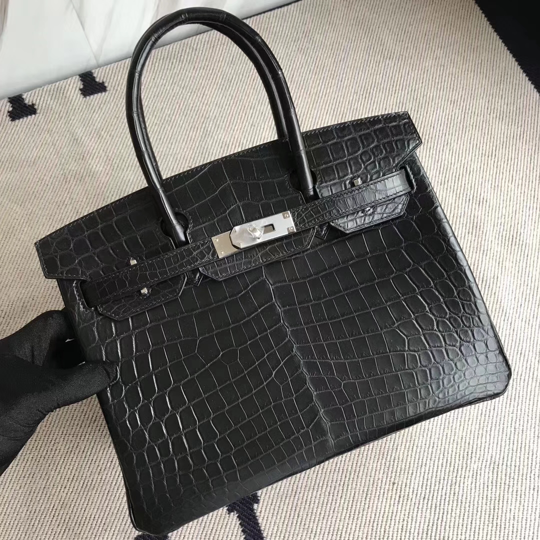 Hermès（爱马仕）Birkin30cm Crocodile matt 雾面鳄鱼 ck89 黑色 银扣 黑色超帅气