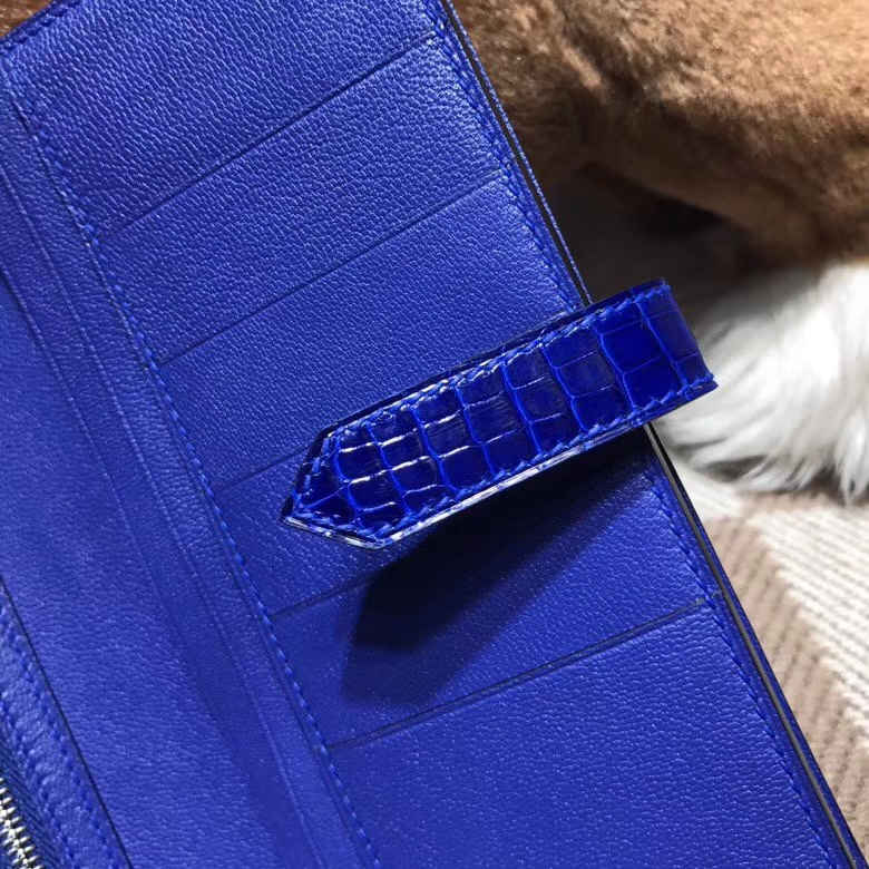 Hermès（爱马仕）Bearn两折钱夹 7T Blue Electric电光蓝 最经典的蓝色 银扣