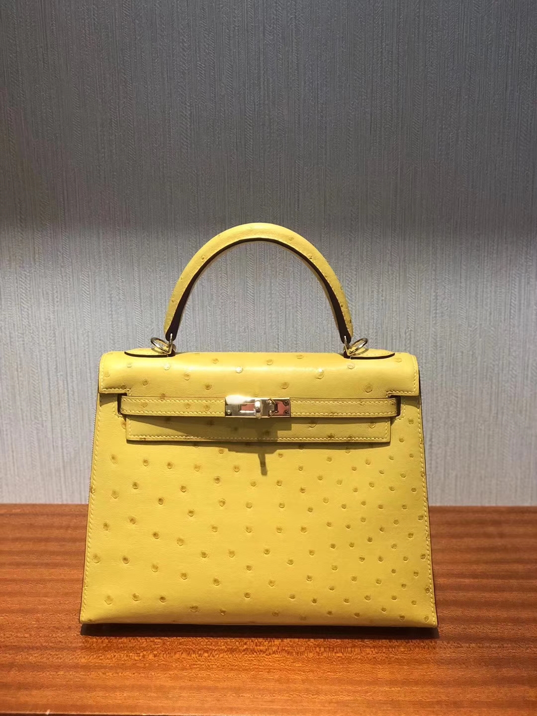 Hermès（爱马仕）Kelly25cm ostrich kk鸵鸟 9D琥珀黄 蜡线全手工 金扣