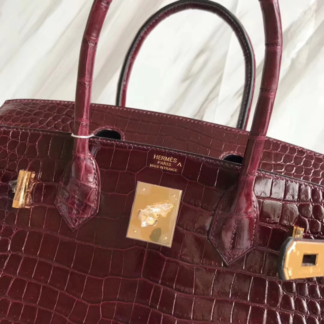 Hermès（爱马仕）Birkin30cm Porosus shiny 亮面澳洲湾鳄  ck57 波尔多酒红 Bordeaux 金扣 现货