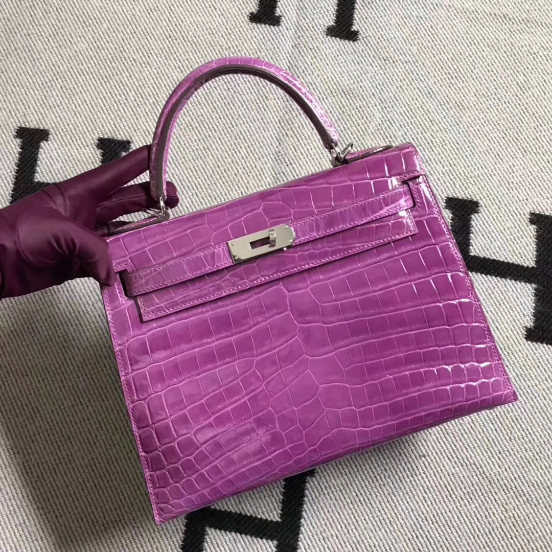 Hermès(爱马仕)亮面鳄鱼两点 银扣Kelly 28cm 紫罗兰-拉尔森鳄鱼皮具定制 - 爱马仕包包官网 Hermès(爱马仕)亮面鳄鱼两点 银扣Kelly 28cm 紫罗兰