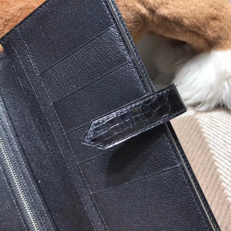 Hermès（爱马仕）bearn两折钱夹光面黑色 nior ck89 银扣 最经典不衰的颜色