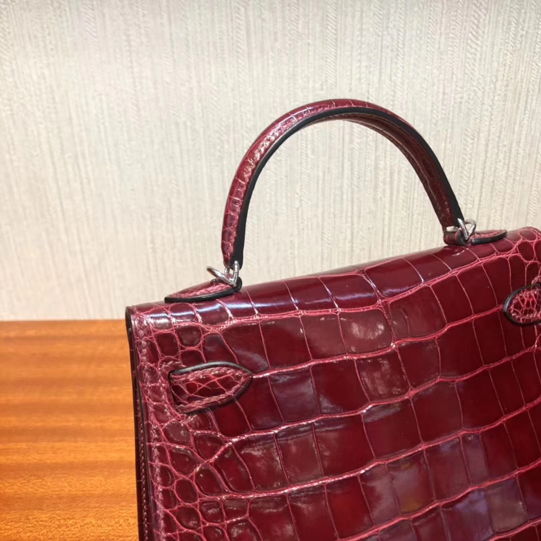 Hermès（爱马仕）Kelly2代 19cm shiny alligator crocodile   F5勃艮第酒红 蜡线全手工 银扣