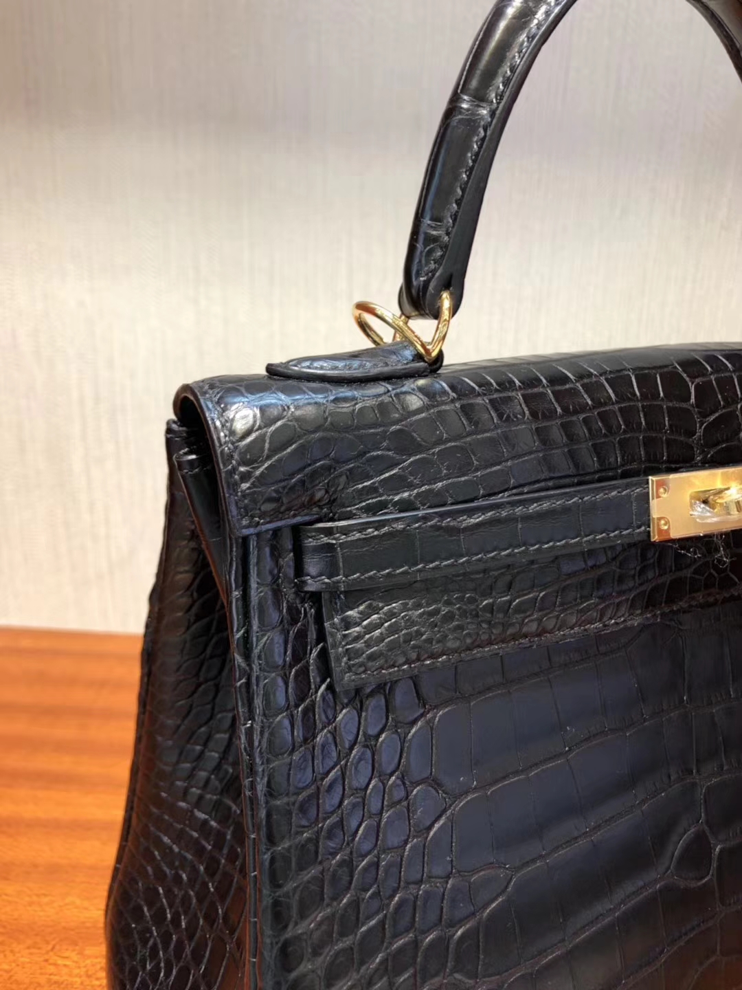Hermès（爱马仕）Kelly25cm Matt alligator crocodile  ck89黑色 蜡线全手工 金扣