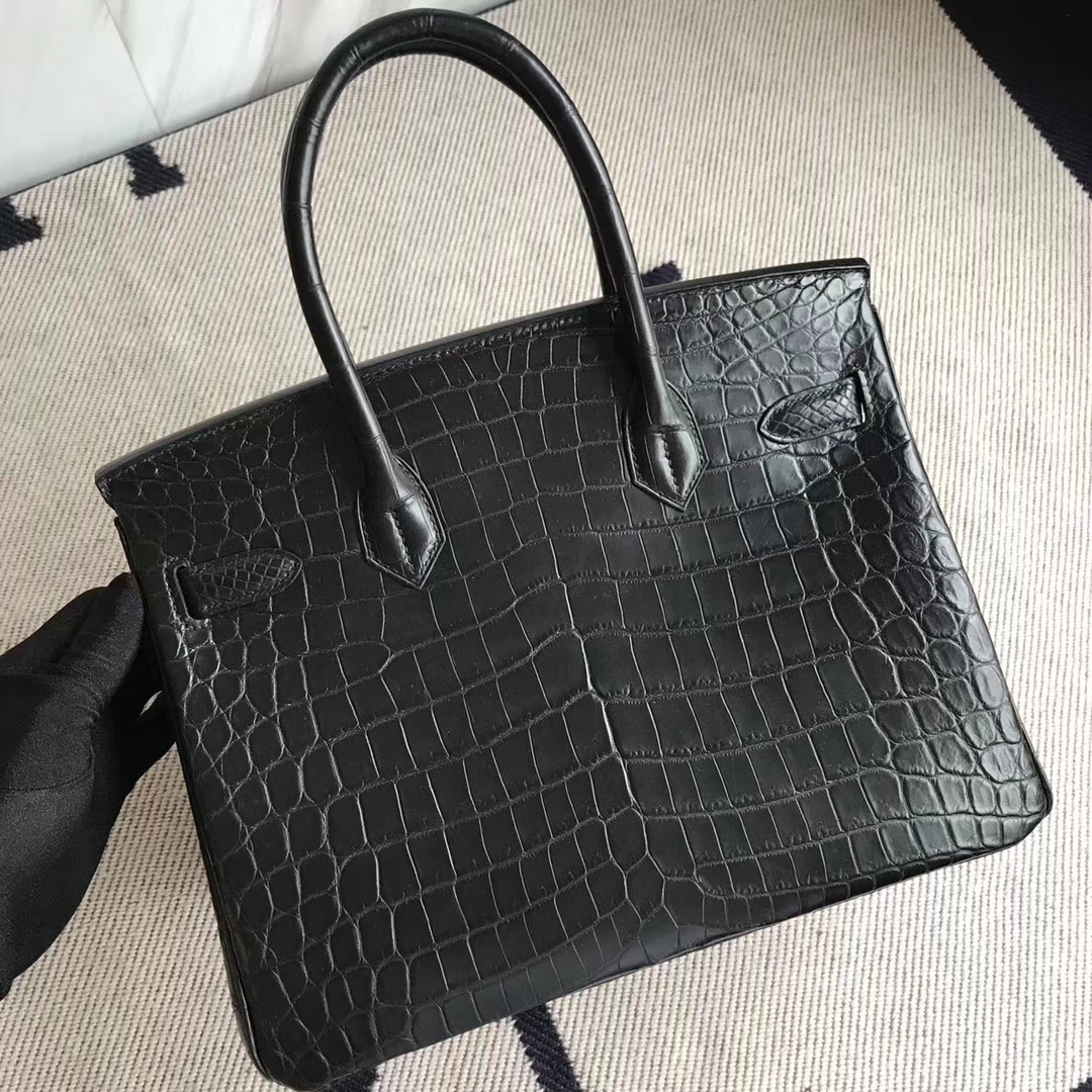 Hermès（爱马仕）Birkin30cm Crocodile matt 雾面鳄鱼 ck89 黑色 银扣 黑色超帅气