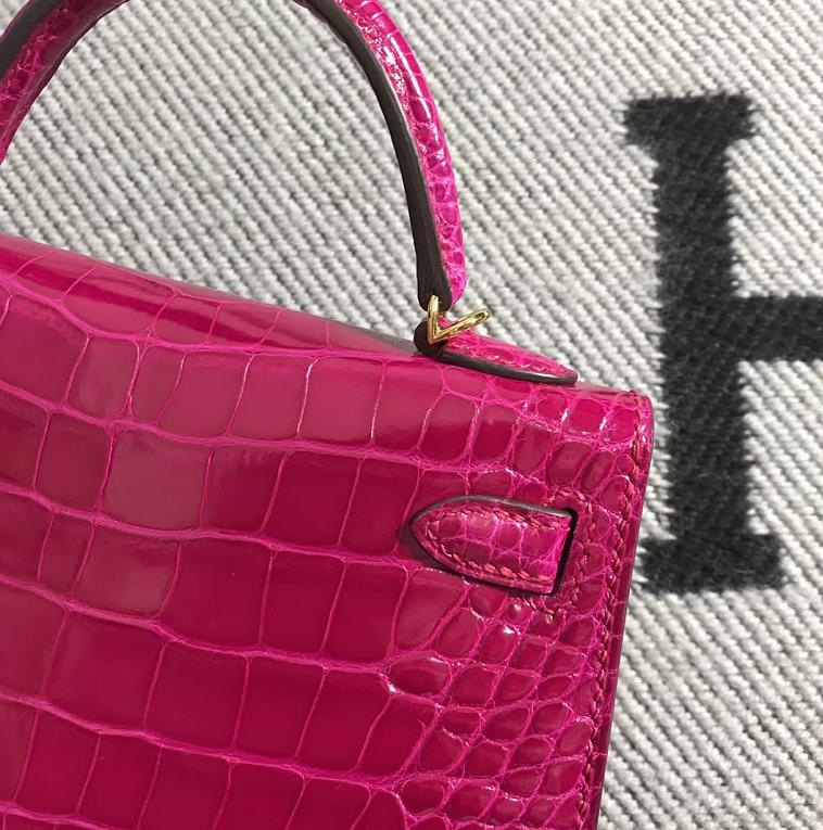 Hermès（爱马仕）Mini Kelly迷你凯莉包 美洲艳桃红 金扣 2代