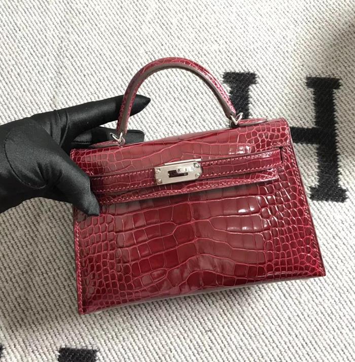 Hermès（爱马仕）Mini Kelly迷你凯莉包 美洲深红色 银扣 2代