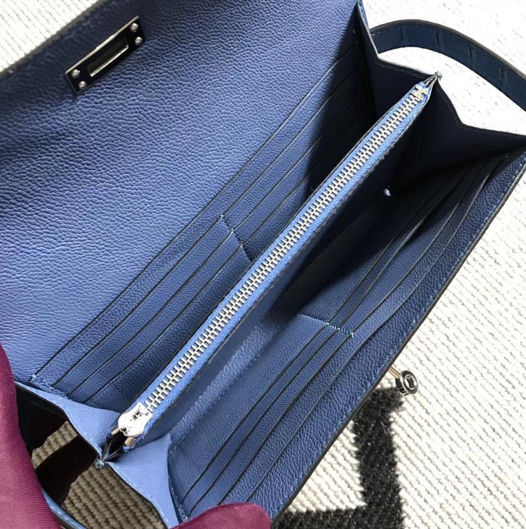 Hermès（爱马仕）钱包牛仔蓝美洲亚光 银扣
