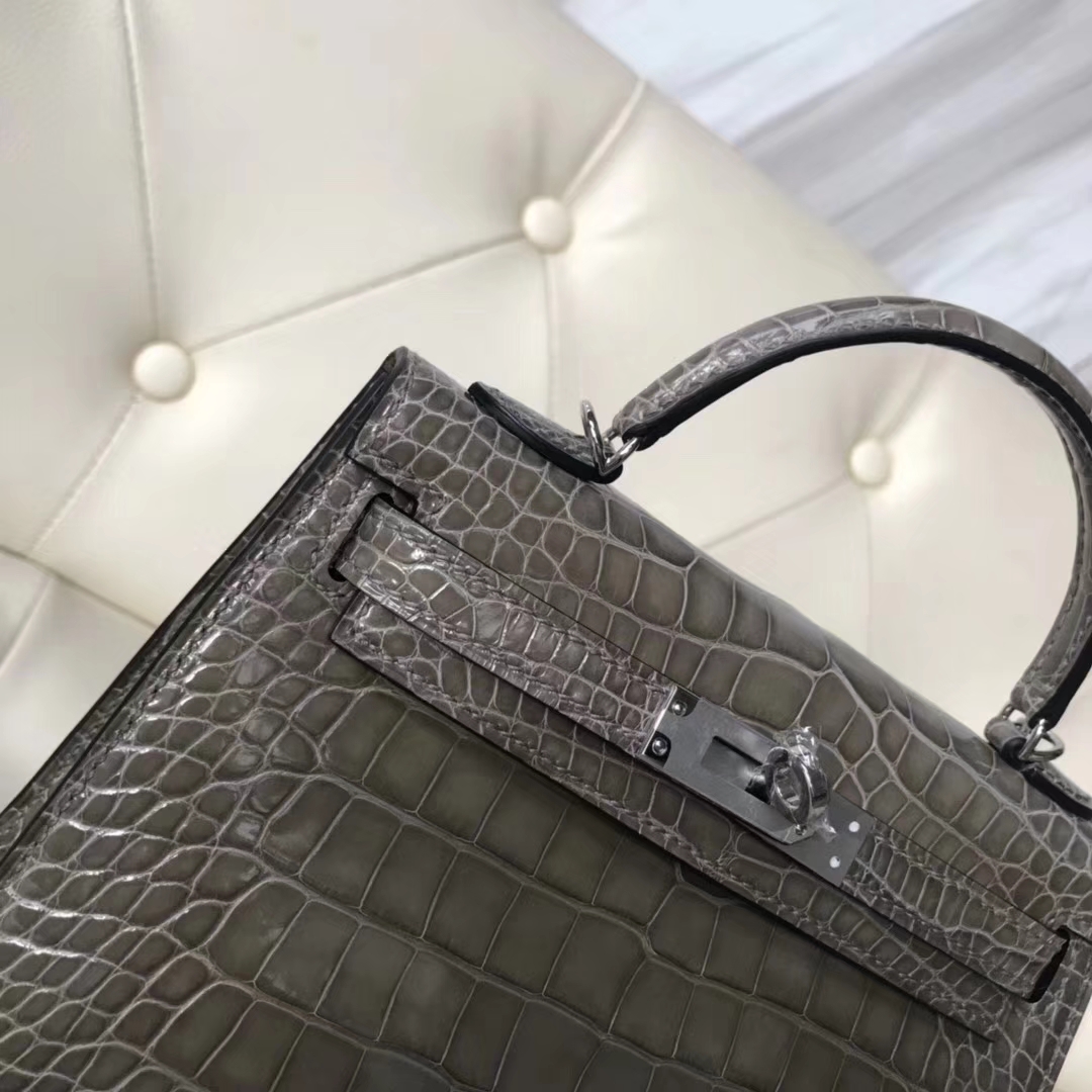 Hermès（爱马仕）Minikelly ll Alligator shiny 亮面鳄鱼 ck81 斑鸠灰 Gris T 银扣