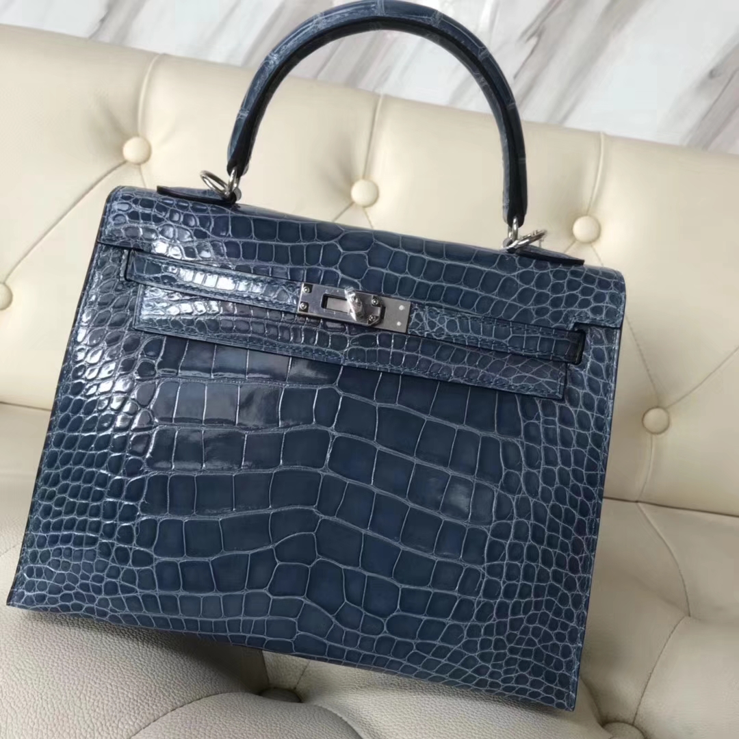Hermès(爱马仕)Kelly25cm Alligator shiny 亮面鳄鱼 7N 风暴蓝 银扣-拉尔森鳄鱼皮具定制 - 爱马仕包包官网 Hermès(爱马仕)Kelly25cm Alligator shiny 亮面鳄鱼 7N 风暴蓝 银扣