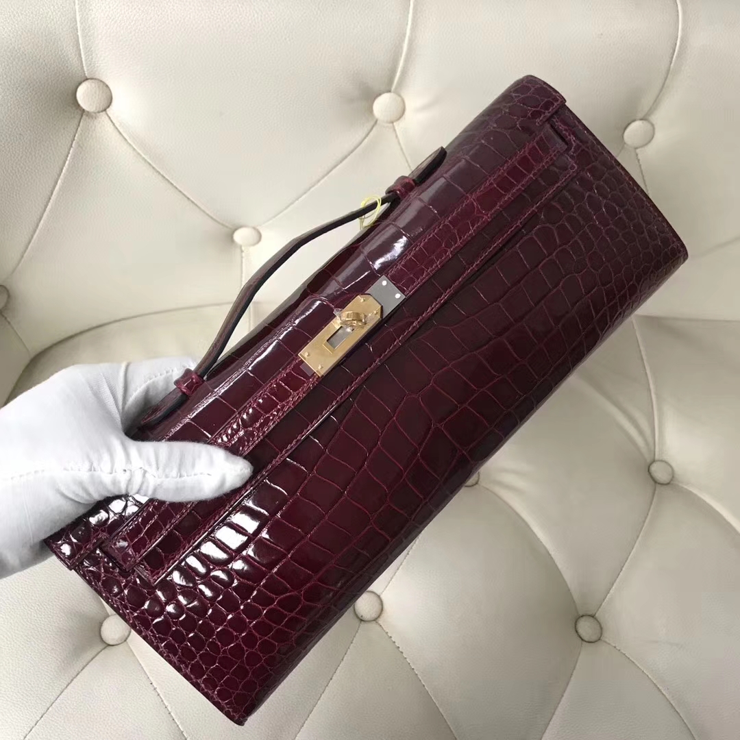 Hermès（爱马仕）Kelly cut 31cm porosus shiny 亮面鳄鱼 波尔多酒红 金扣