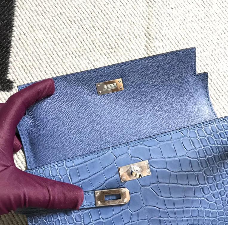 Hermès（爱马仕）钱包牛仔蓝美洲亚光 银扣