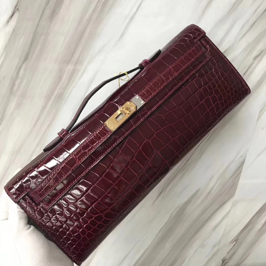 Hermès（爱马仕）Kelly cut 31cm porosus shiny 亮面鳄鱼 波尔多酒红 金扣