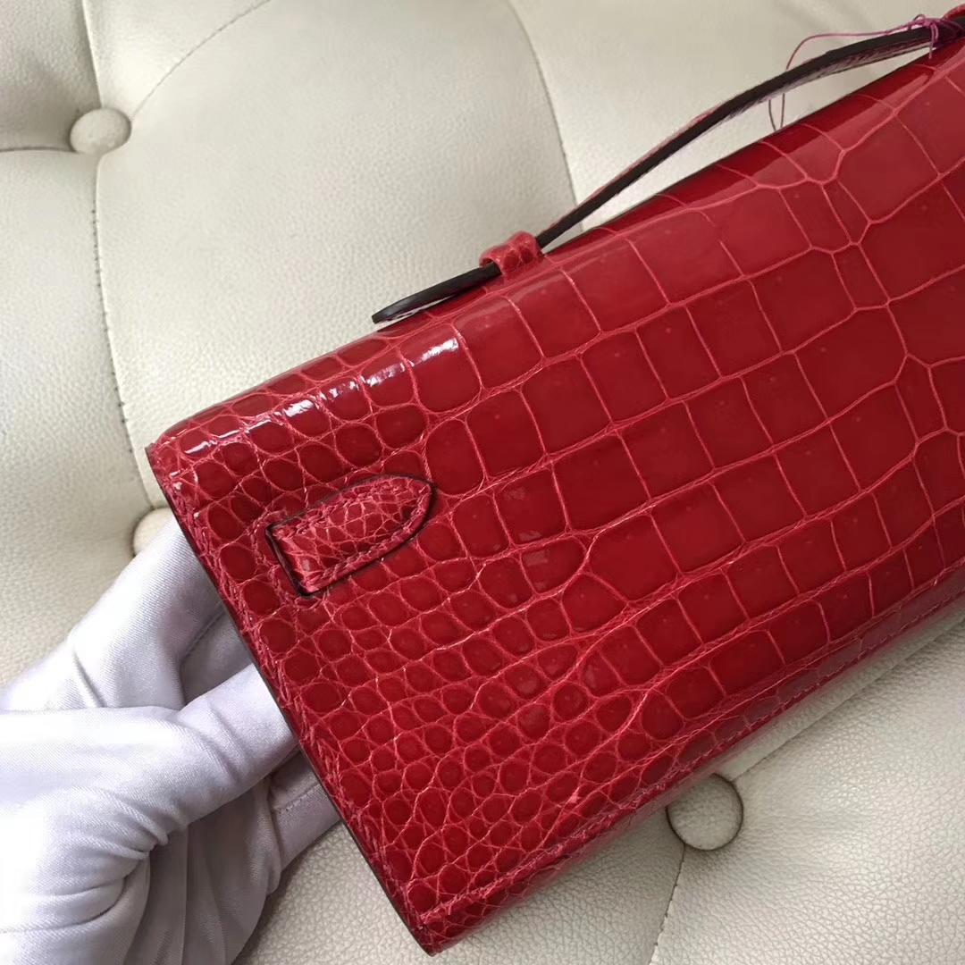 Hermès（爱马仕）Kelly31cm Porosus shiny 亮面澳洲鳄鱼 ck95 法拉利红 Braise 银扣