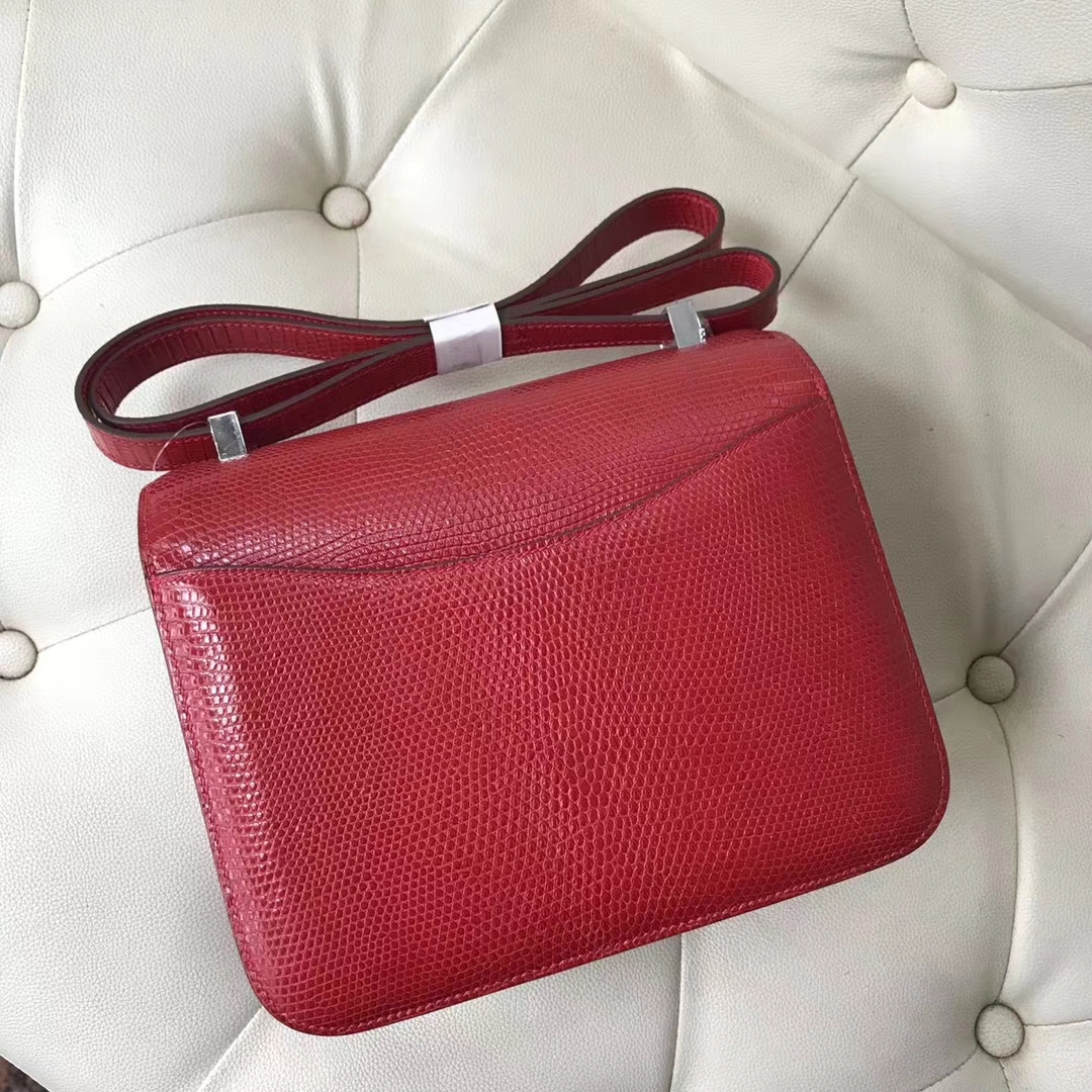 Hermès（爱马仕）Constance24cm lizard 进口亮面蜥蜴皮  Q5 国旗红 Rouge casaque 银扣