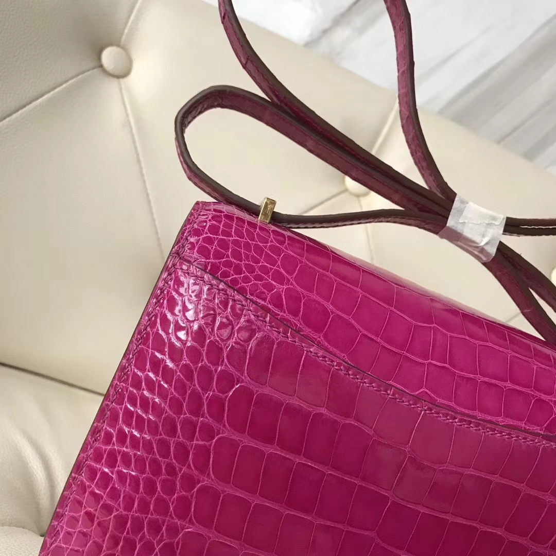 Hermès（爱马仕）Constance Alligator shiny 亮面J5 天方夜谭粉紫 金扣 18cm