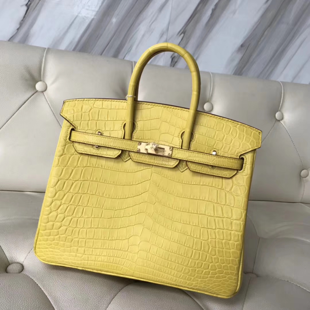 Hermès（爱马仕）Birkin铂金包 雾面鳄鱼 9R 柠檬黄 金扣 小可爱 25cm