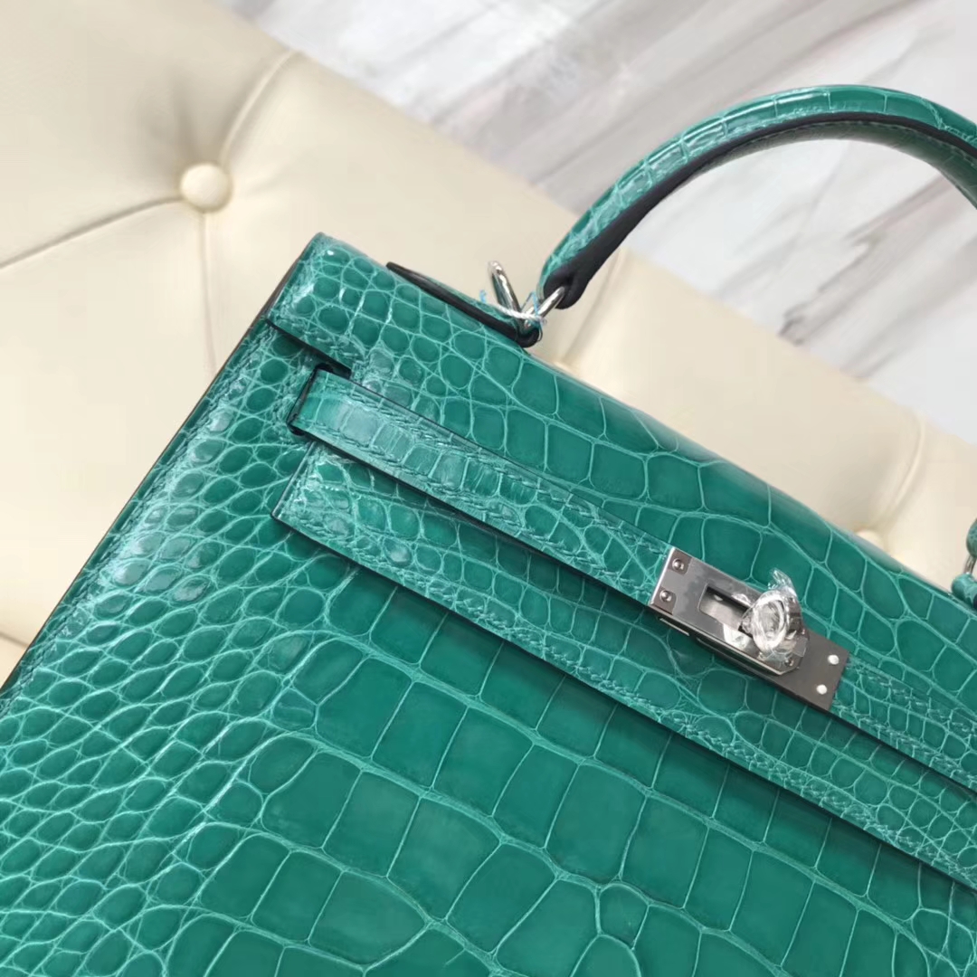 Hermès（爱马仕）Kelly25cm Alligator shiny 亮面方块鳄鱼 6Ｑ 翡翠绿 银扣