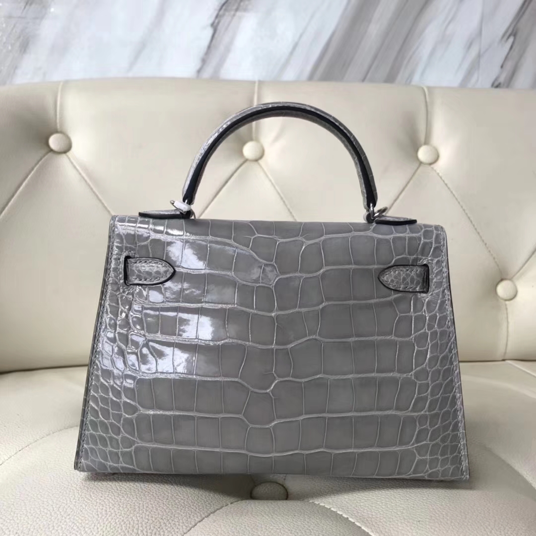 Hermès（爱马仕）Minikelly ll Alligator shiny 亮面鳄鱼 m8 巴黎灰 银扣