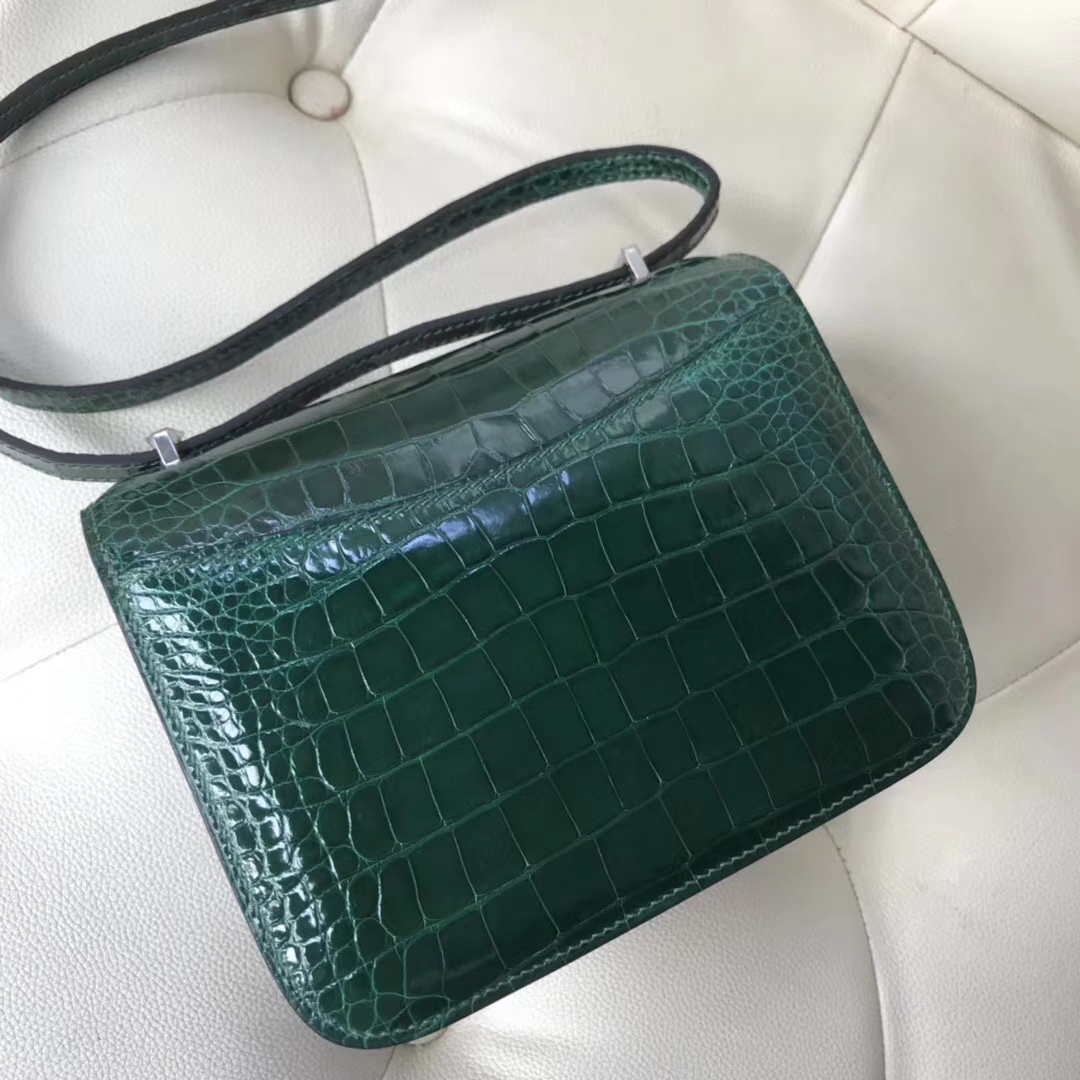 Hermès（爱马仕）Constance Alligator shiny  ck67祖母绿 vert fonce 蜥蜴扣 超特别 18cm