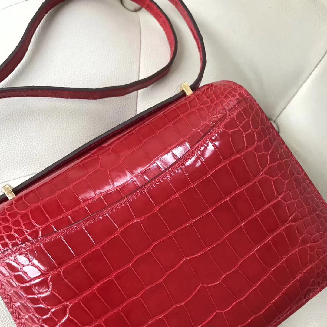 Hermès（爱马仕）Constance 19cm shiny alligator crocodile ck95法拉利红 蜡线全手工