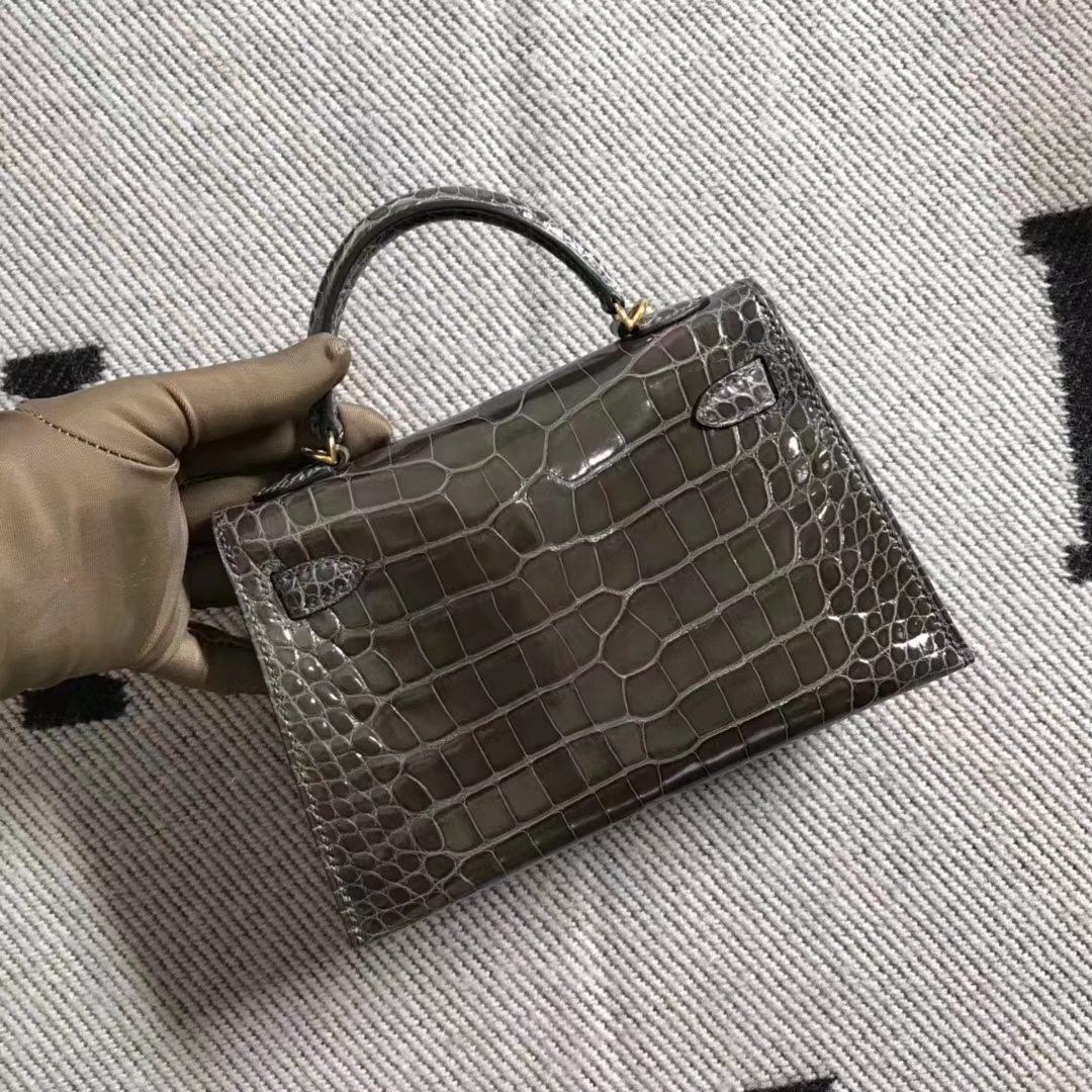 Hermès（爱马仕）亮面美洲鳄鱼 mini 2代 铁灰色 金扣
