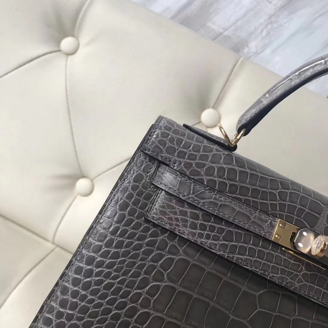 Hermès(爱马仕)Birkin 原厂御用小牛皮 M8沥青灰 顶级工艺 蜡线全手工 银扣 30cm-拉尔森鳄鱼皮具定制 - 爱马仕包包官网 Hermès(爱马仕)Birkin 原厂御用小牛皮 M8沥青灰 顶级工艺 蜡线全手工 银扣 30cm