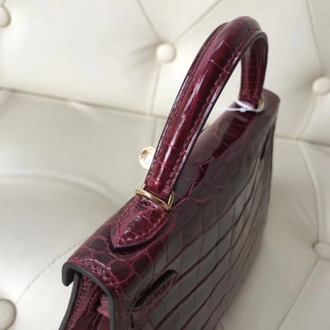 Hermès（爱马仕）Minikelly ll Alligator shiny 亮面鳄鱼  F5 勃艮第酒红 新酒红 金扣
