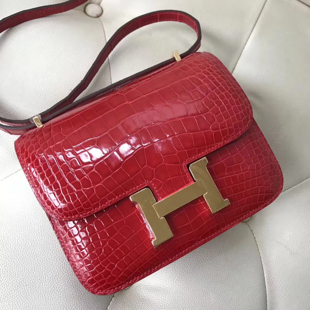 Hermès(爱马仕)Constance 19cm shiny alligator crocodile ck95法拉利红 蜡线全手工-拉尔森鳄鱼皮具定制 - 爱马仕包包官网 Hermès(爱马仕)Constance 19cm shiny alligator crocodile ck95法拉利红 蜡线全手工