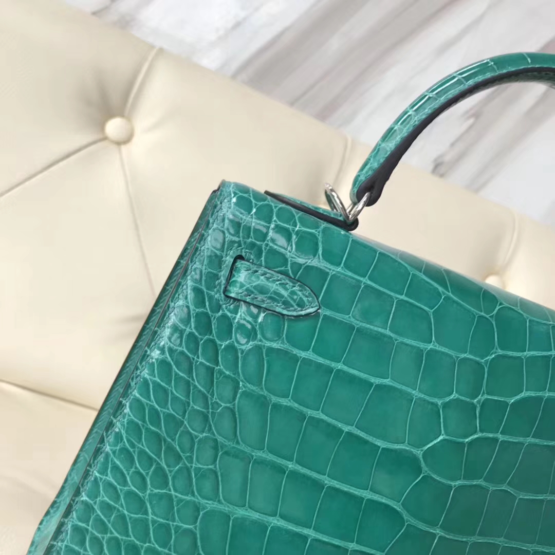 Hermès（爱马仕）Kelly25cm Alligator shiny 亮面方块鳄鱼 6Ｑ 翡翠绿 银扣