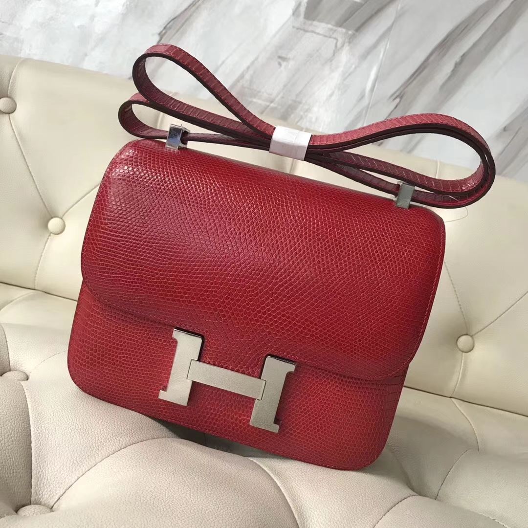 Hermès(爱马仕)Constance24cm lizard 进口亮面蜥蜴皮 Q5 国旗红 Rouge casaque 银扣-拉尔森鳄鱼皮具定制 - 爱马仕包包官网 Hermès(爱马仕)Constance24cm lizard 进口亮面蜥蜴皮 Q5 国旗红 Rouge casaque 银扣