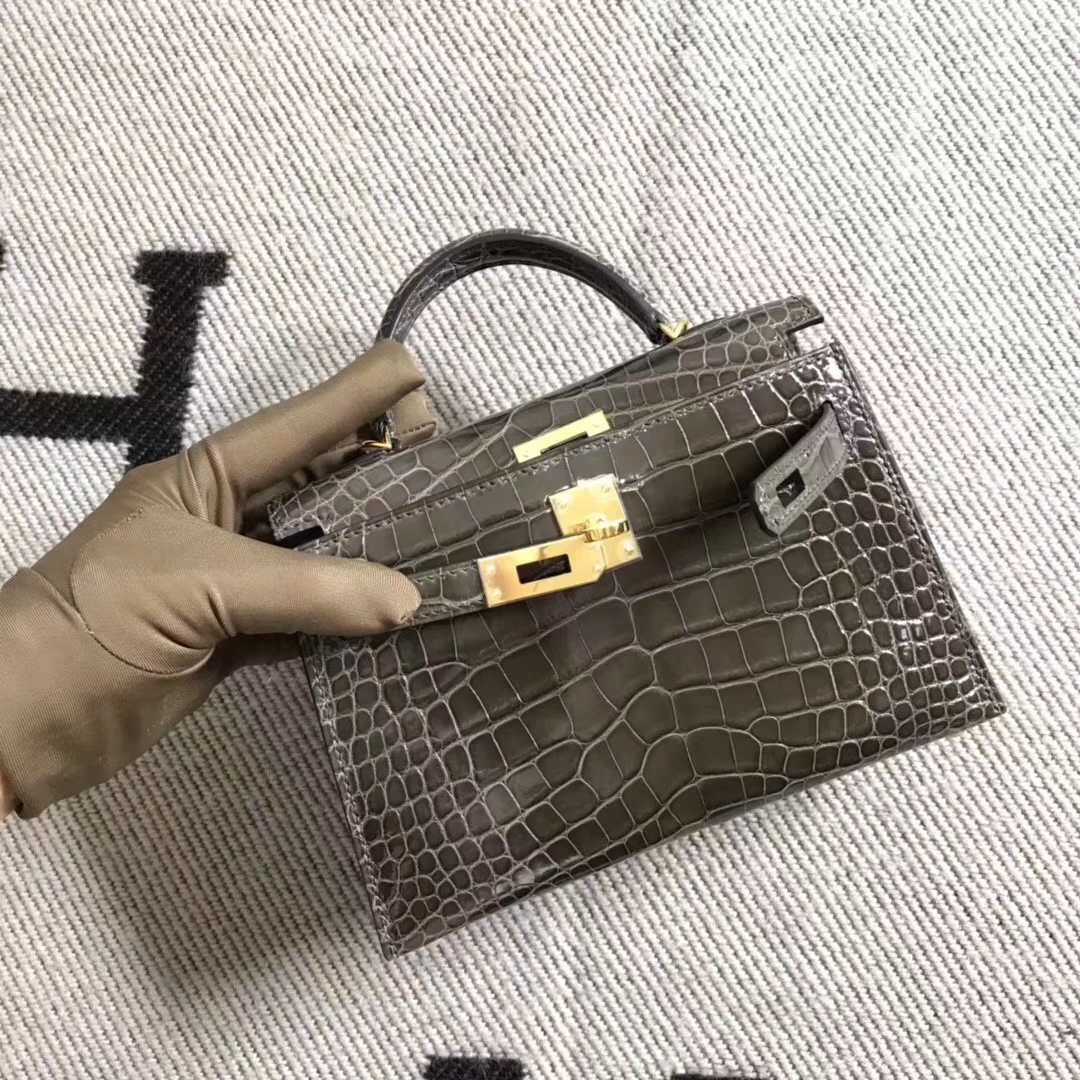 Hermès（爱马仕）亮面美洲鳄鱼 mini 2代 铁灰色 金扣
