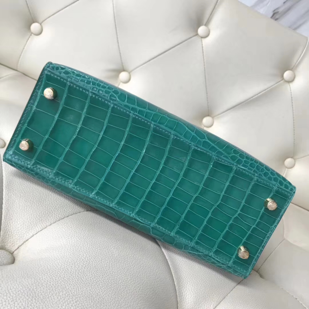 Hermès（爱马仕）Kelly25cm Alligator shiny 亮面方块鳄鱼 6Ｑ 翡翠绿 金扣