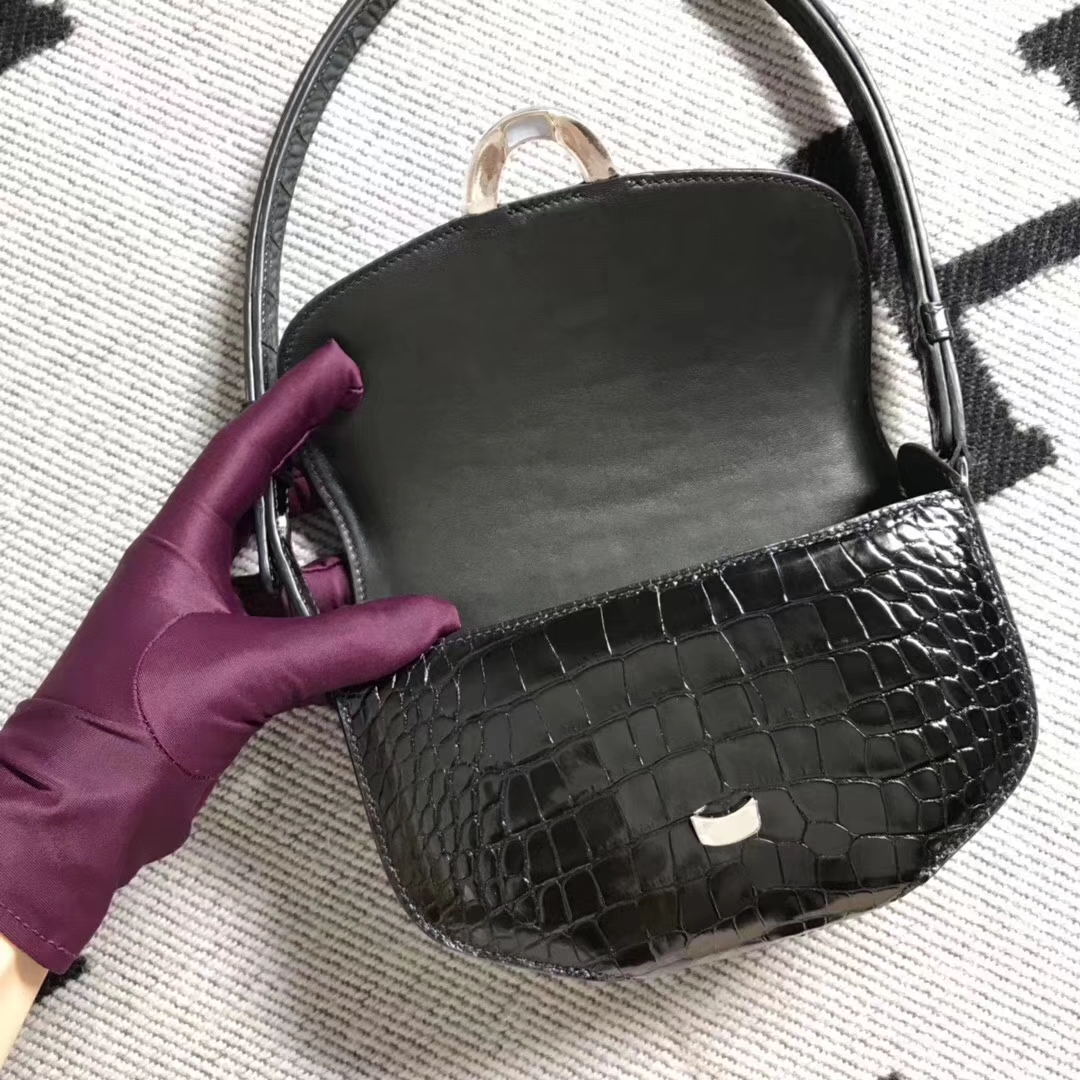 Hermès（爱马仕）Cherche midi  黑色银扣 美洲鳄新款 20cm