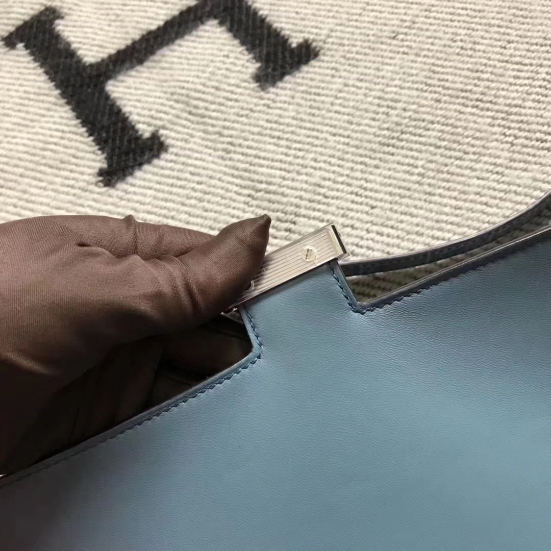 Hermès（爱马仕）Constance 空姐包 极品亮面鳄鱼 小康elan 牛仔蓝 26cm