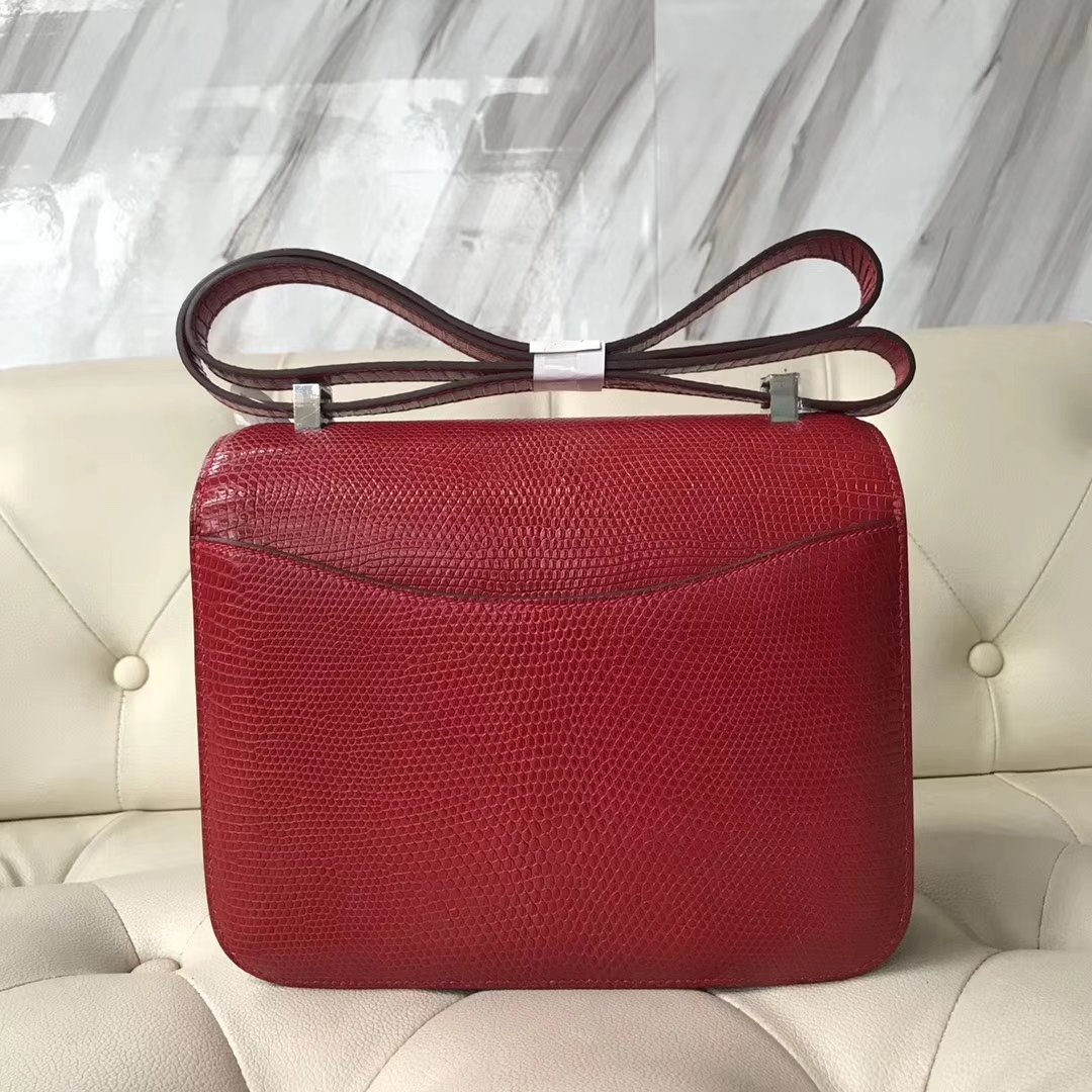 Hermès（爱马仕）Constance24cm lizard 进口亮面蜥蜴皮  Q5 国旗红 Rouge casaque 银扣