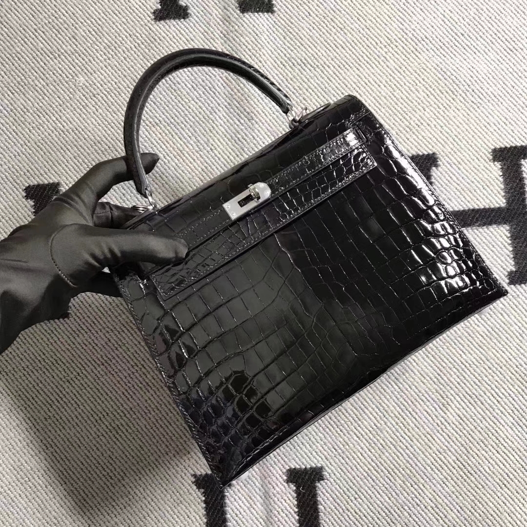 Hermès（爱马仕）亮面美洲鳄鱼 mini 2代 酒红色