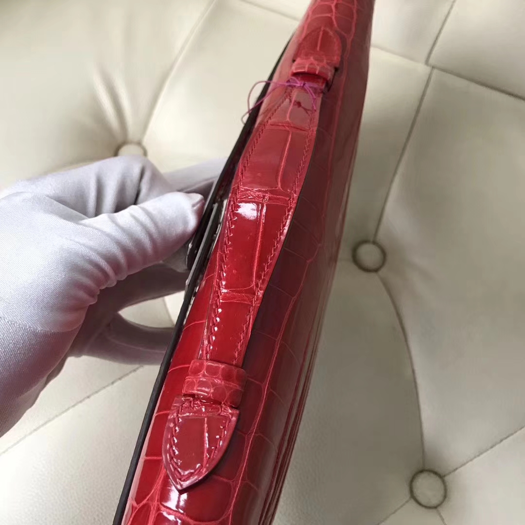 Hermès（爱马仕）Kelly31cm Porosus shiny 亮面澳洲鳄鱼 ck95 法拉利红 Braise 银扣