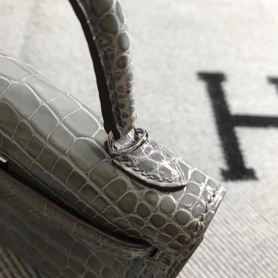 Hermès（爱马仕）亮面美洲鳄鱼mini 2代 斑鸠灰